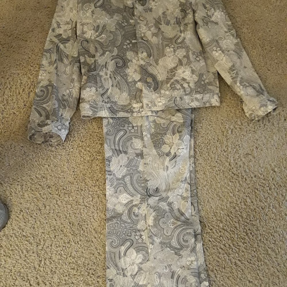 St. Johns Sport pants suit